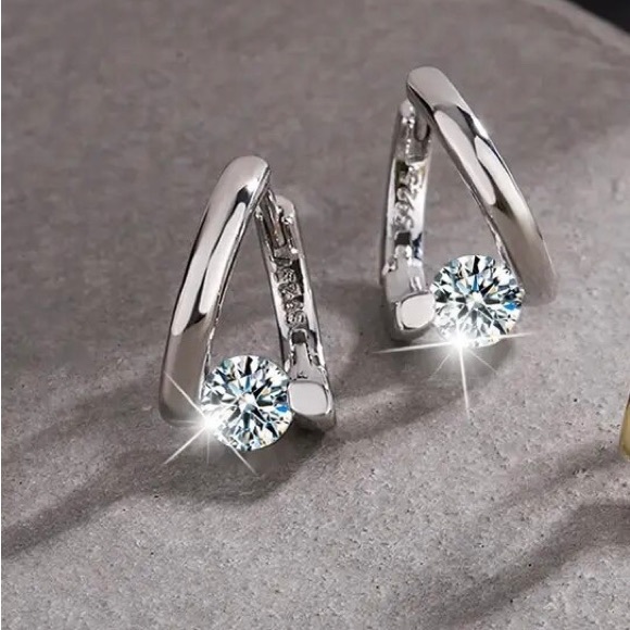 New Sterling Silver 925 Small Round Zircon Rhinestones Hoop Earrings - Picture 3 of 4